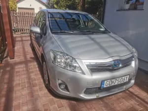 Toyota Auris I 1.8 HSD Luna 2010