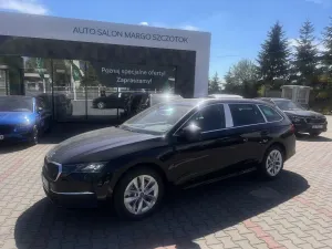 Skoda Octavia IV 1.5 TSI mHEV Drive Selection DSG 2026