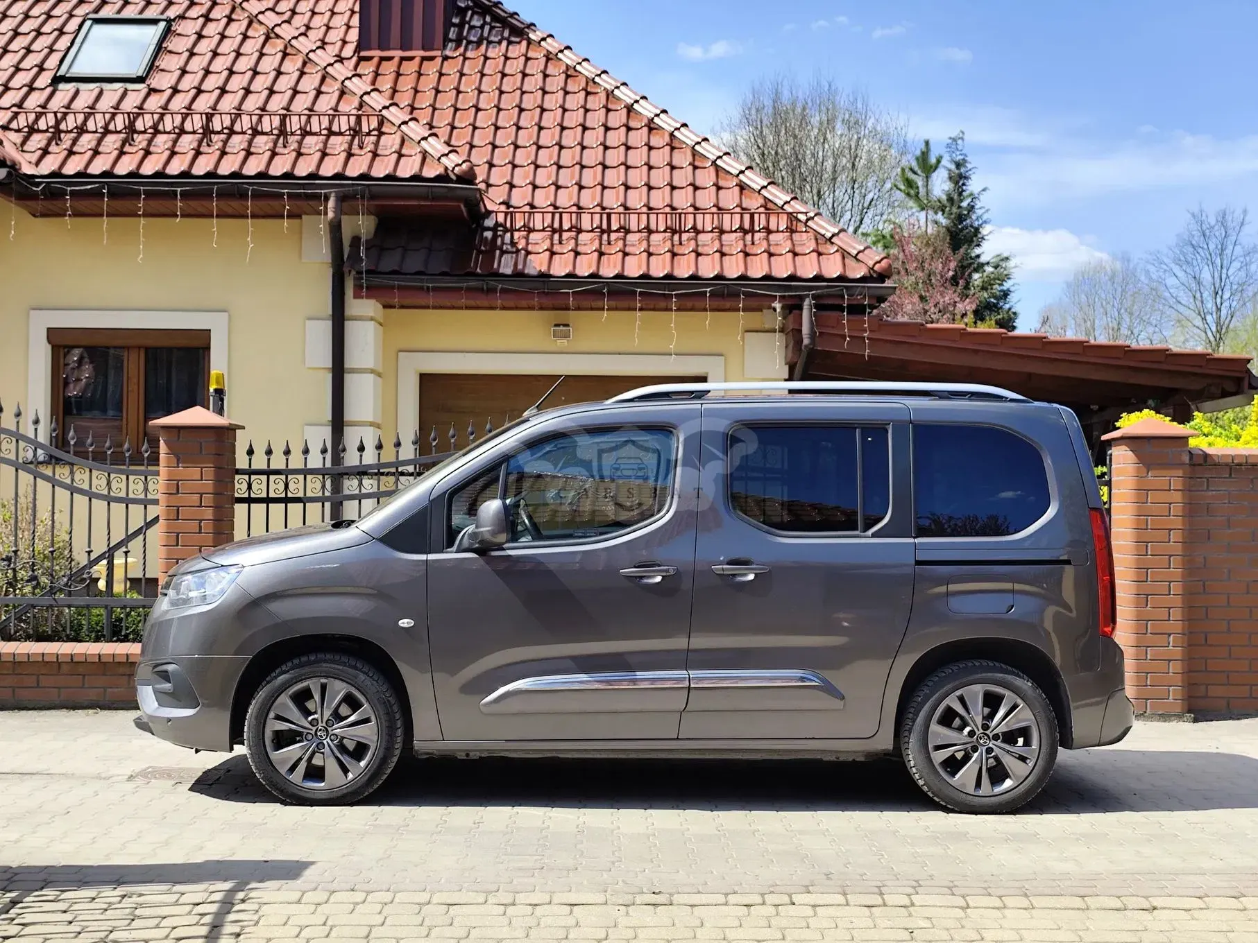 Toyota Proace City 1.5 D-4D Family 2020