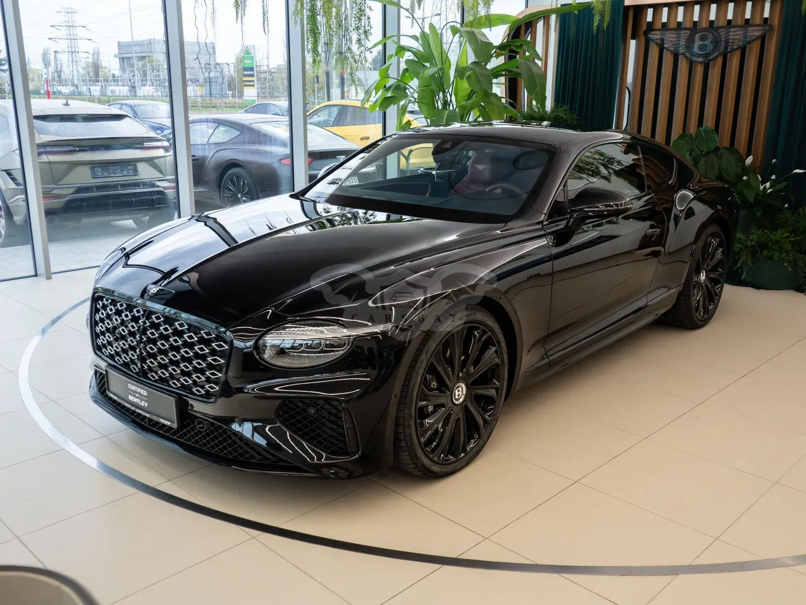 Bentley Continental 2025