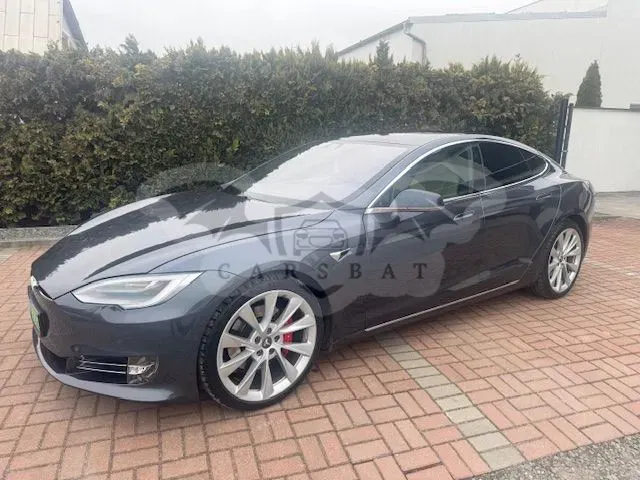 Tesla Model S Performance 2020