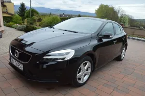 Volvo V40 II T2 2017