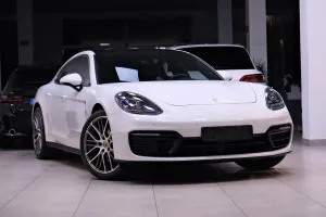 Porsche Panamera Standard 2022