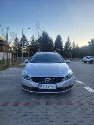 Volvo V60 I D2 2017