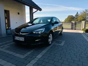 Opel Astra J 1.4 T Active 2013