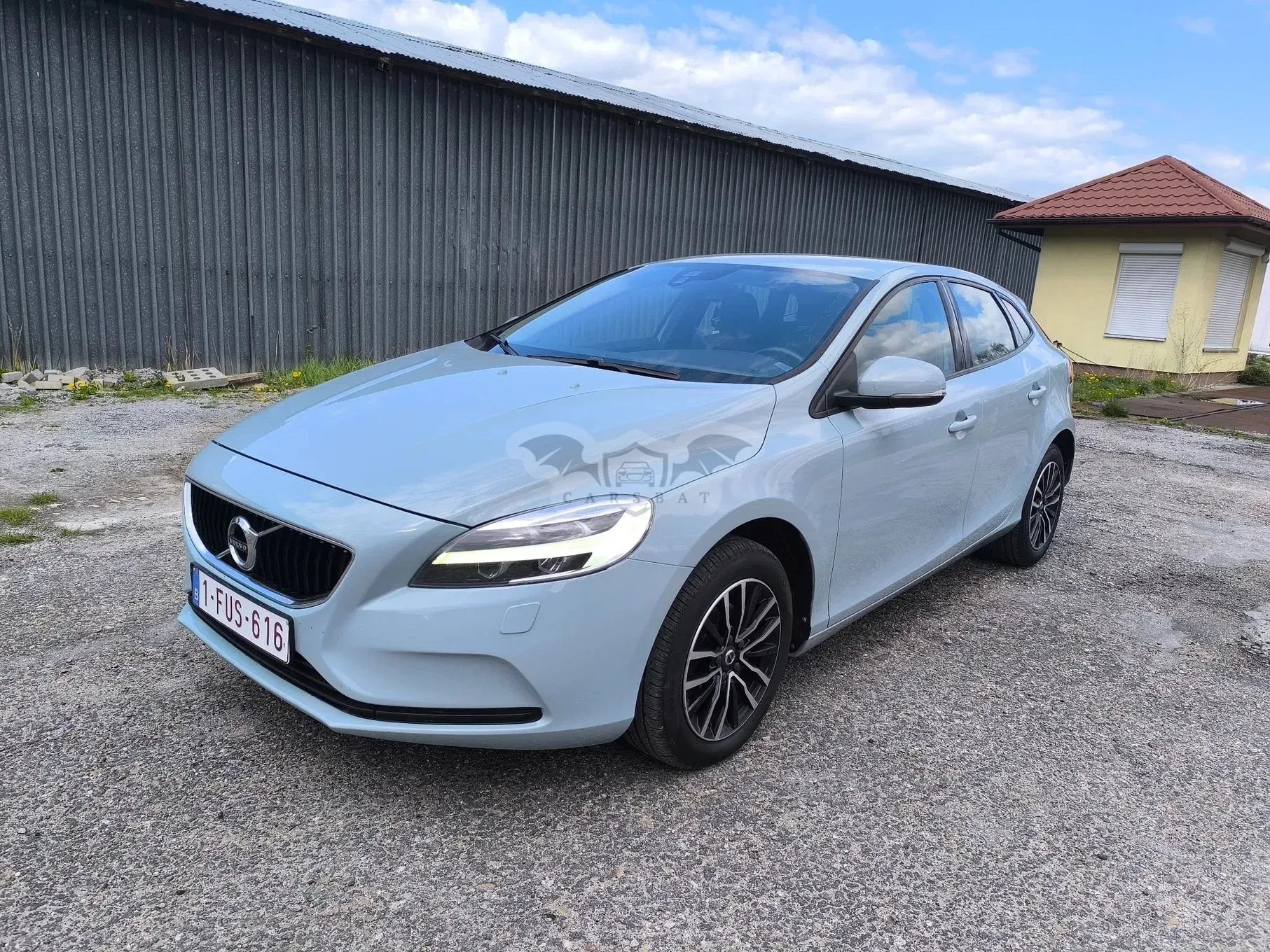 Volvo V40 II D2 Momentum 2016