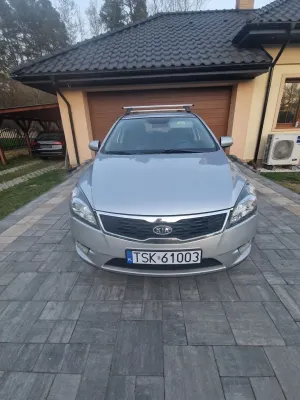 Kia Ceed I 1.6 Crdi M 2009