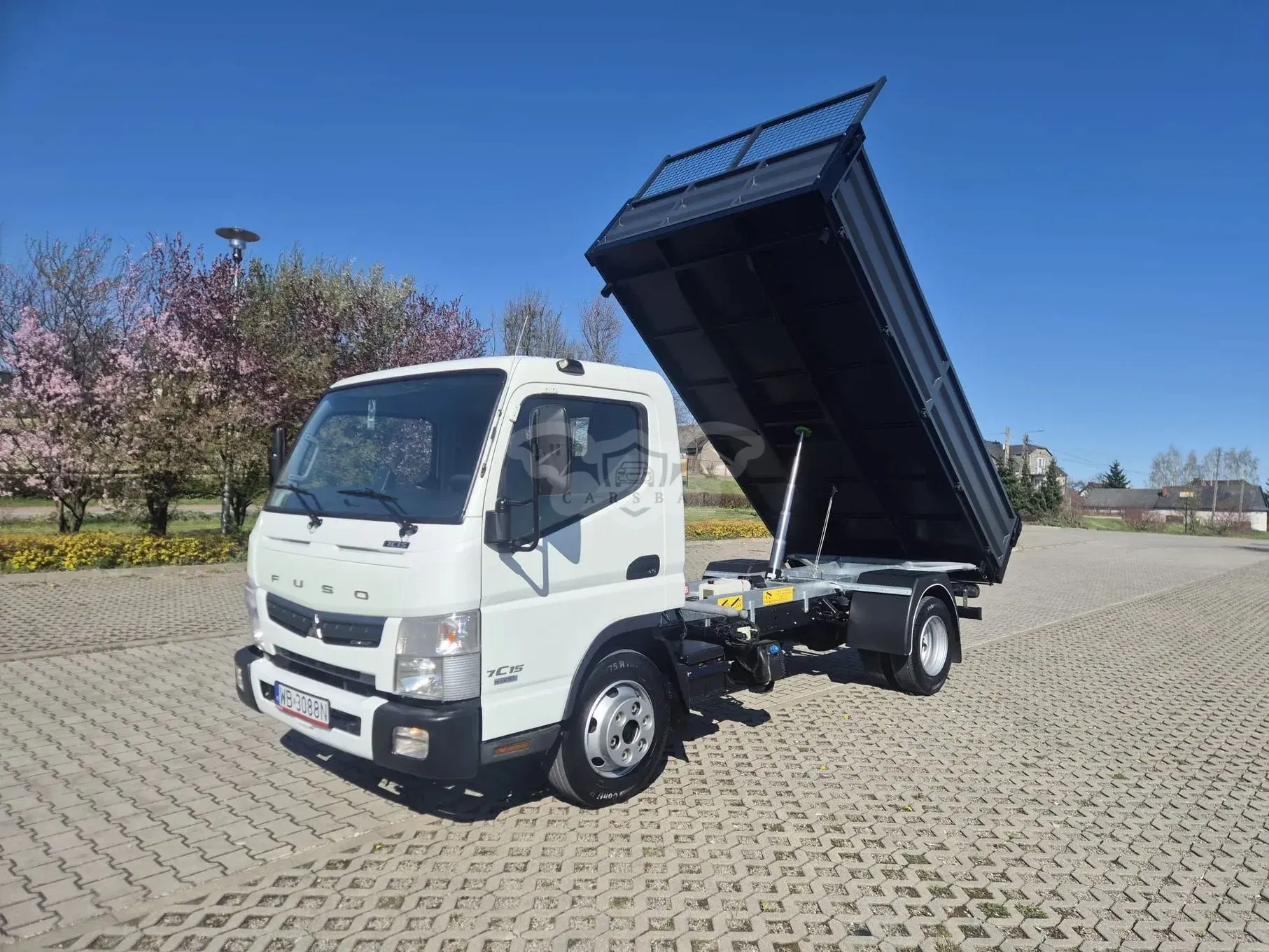Mitsubishi Fuso Canter 2016