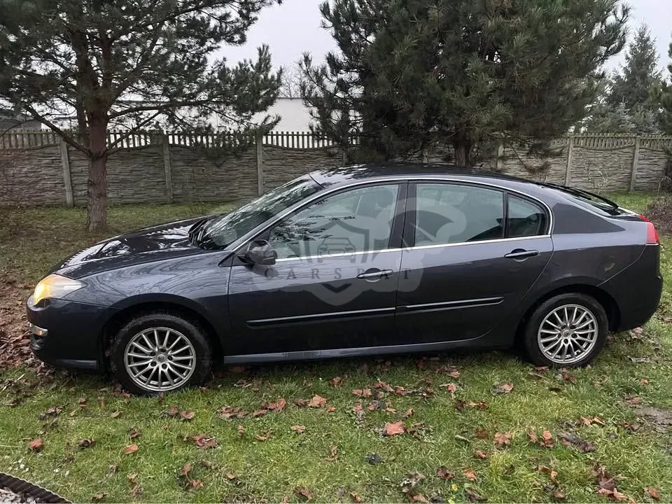Renault Laguna III 2011