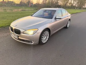 BMW 7 Series F01 730d 2009