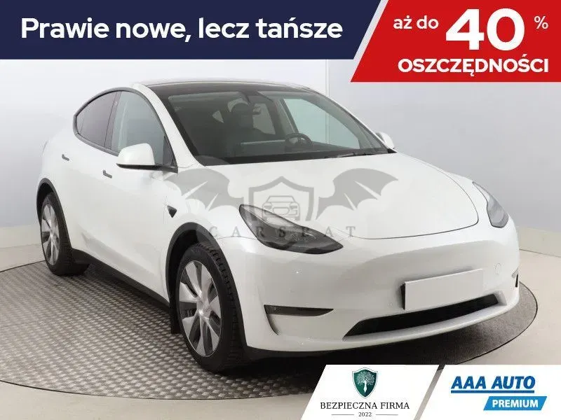 Tesla Model y 2022