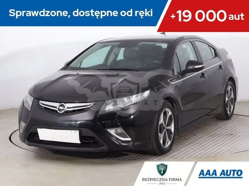 Opel Ampera 2011