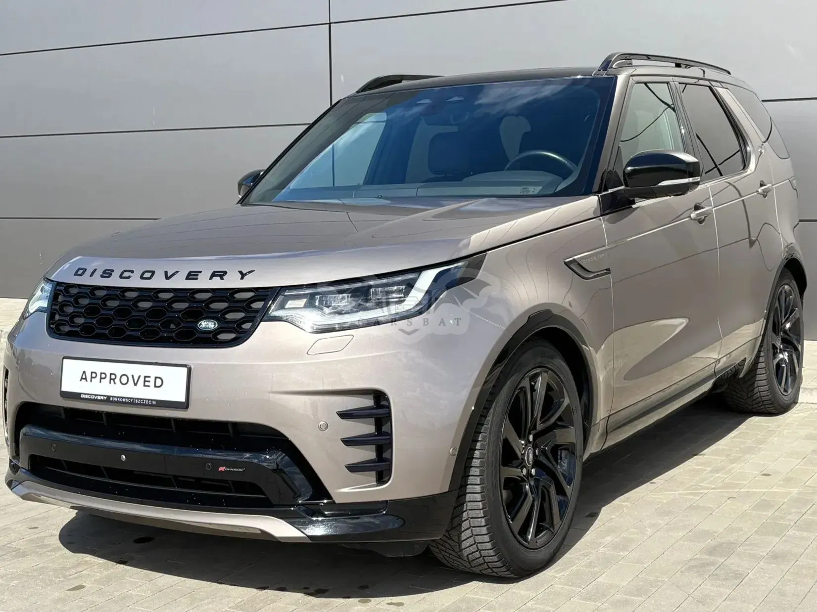 Land Rover Discovery V 3.0 D250 mHEV R-Dynamic SE 2023