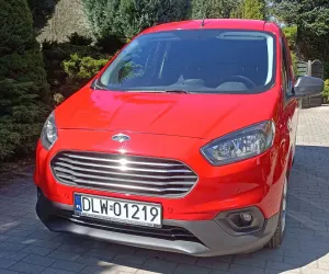 Ford Transit Courier 2023