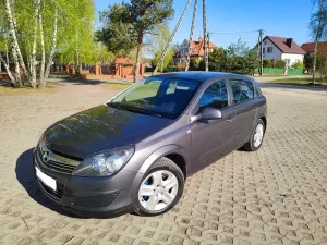 Opel Astra H 1.6 2011