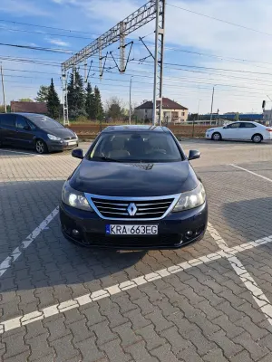 Renault Latitude (SM5) 2011