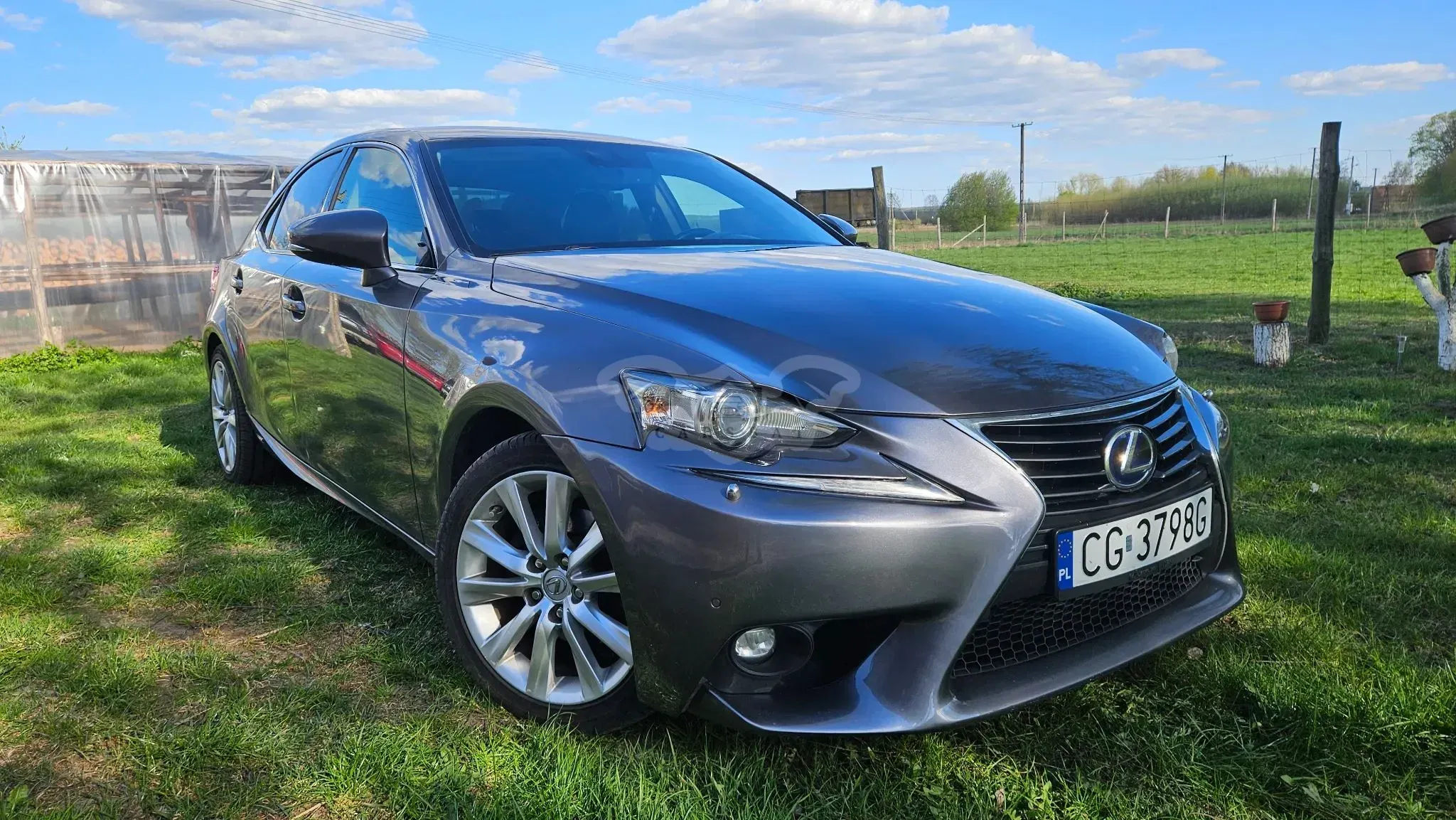 Lexus IS III 300h Elegance 2013