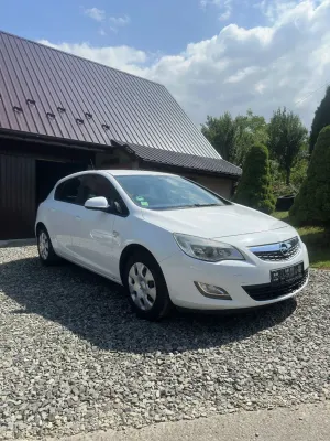 Opel Astra J 1.4 ecoFLEX 2010