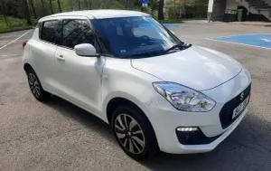 Suzuki Swift VI 1.2 SHVS Premium Plus 2019