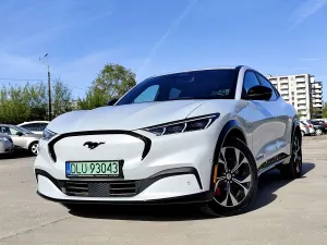 Ford Mustang Mach-E 91 kWh AWD Premium 2021