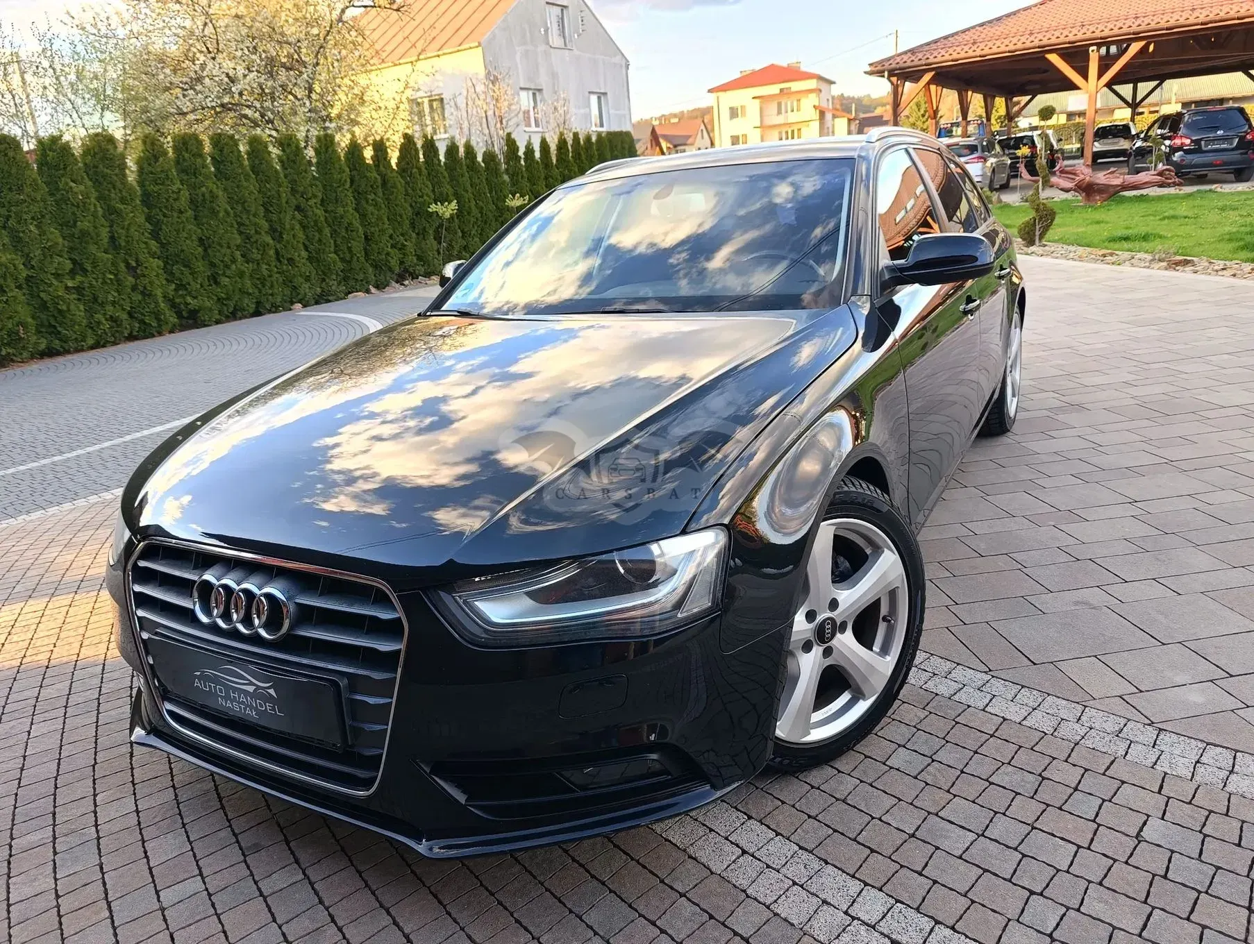 Audi A4 B8 2.0 TDI DPF Attraction 2013