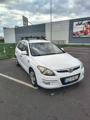 Hyundai i30 I 1.4 Blue Classic 2010