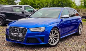 Audi RS4 2013