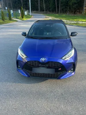 Toyota Yaris IV 130 1.5 VVT-i GR SPORT 2024