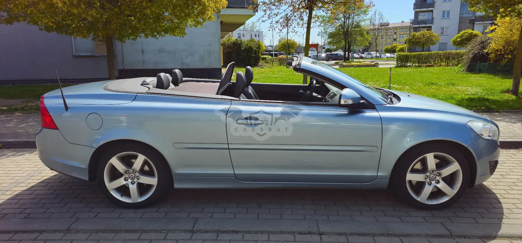 Volvo C70 D3 Momentum 2010