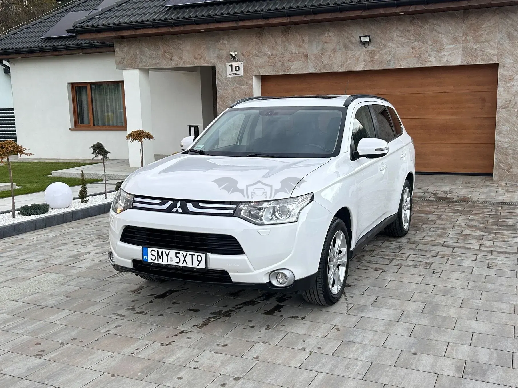 Mitsubishi Outlander III 2.2 DI-D 4WD Diamant Edition 2013