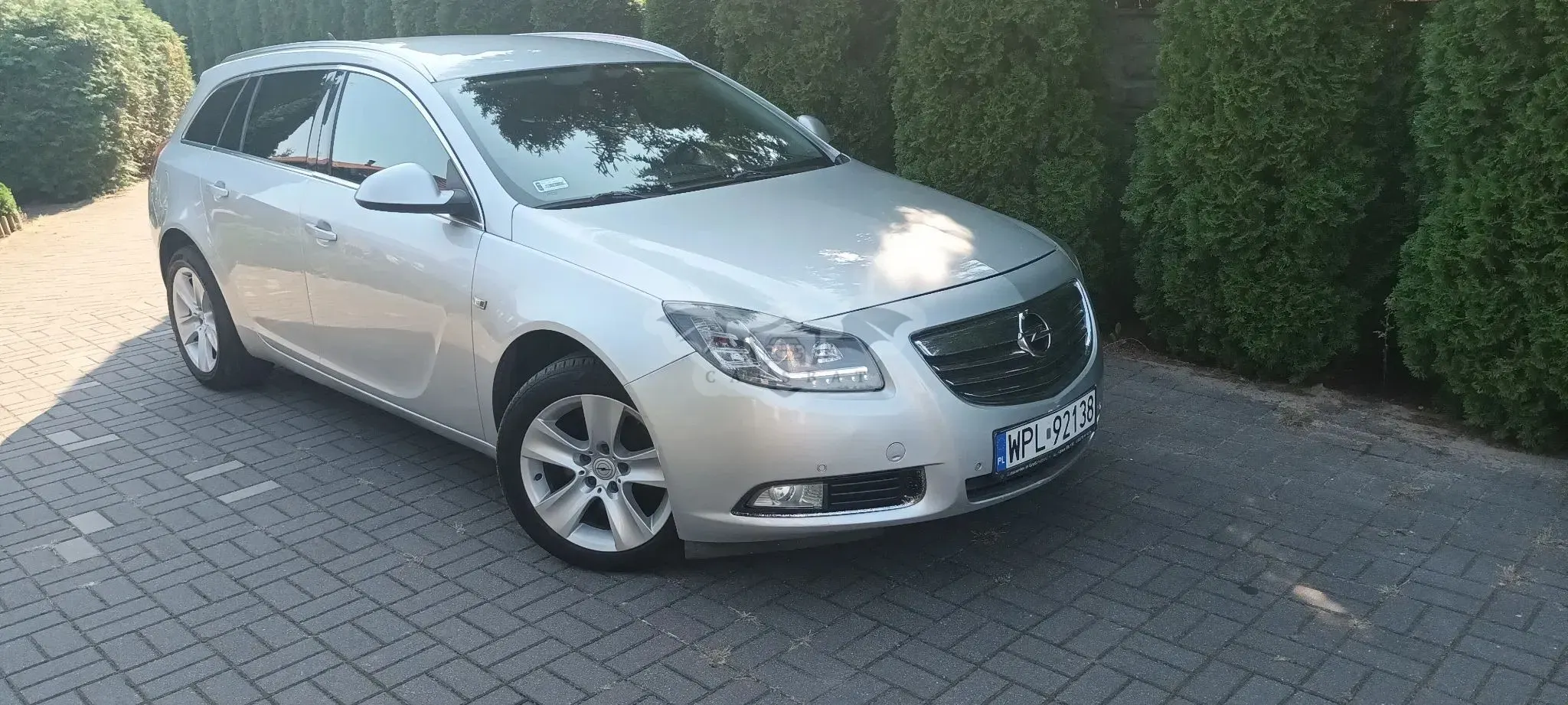 Opel Insignia A 2.0 CDTI Automatik 150 Jahre 2011