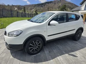 Nissan Qashqai I 2.0 Acenta CVT 2011