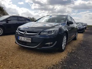 Opel Astra J 2.0 CDTI DPF ecoFLEX SportsTourer Start/Stop Exklusiv 2014