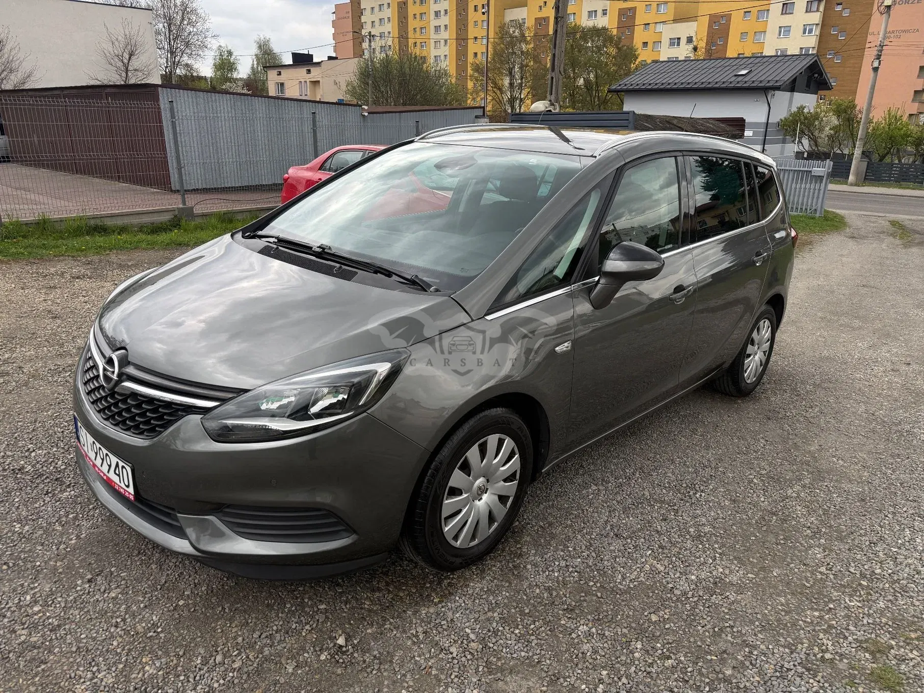 Opel Zafira C 2017