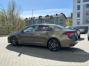 Toyota Corolla Seria E21 1.8 Hybrid Executive 2022