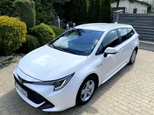 Toyota Corolla Seria E21 1.8 Hybrid GPF Executive 2021