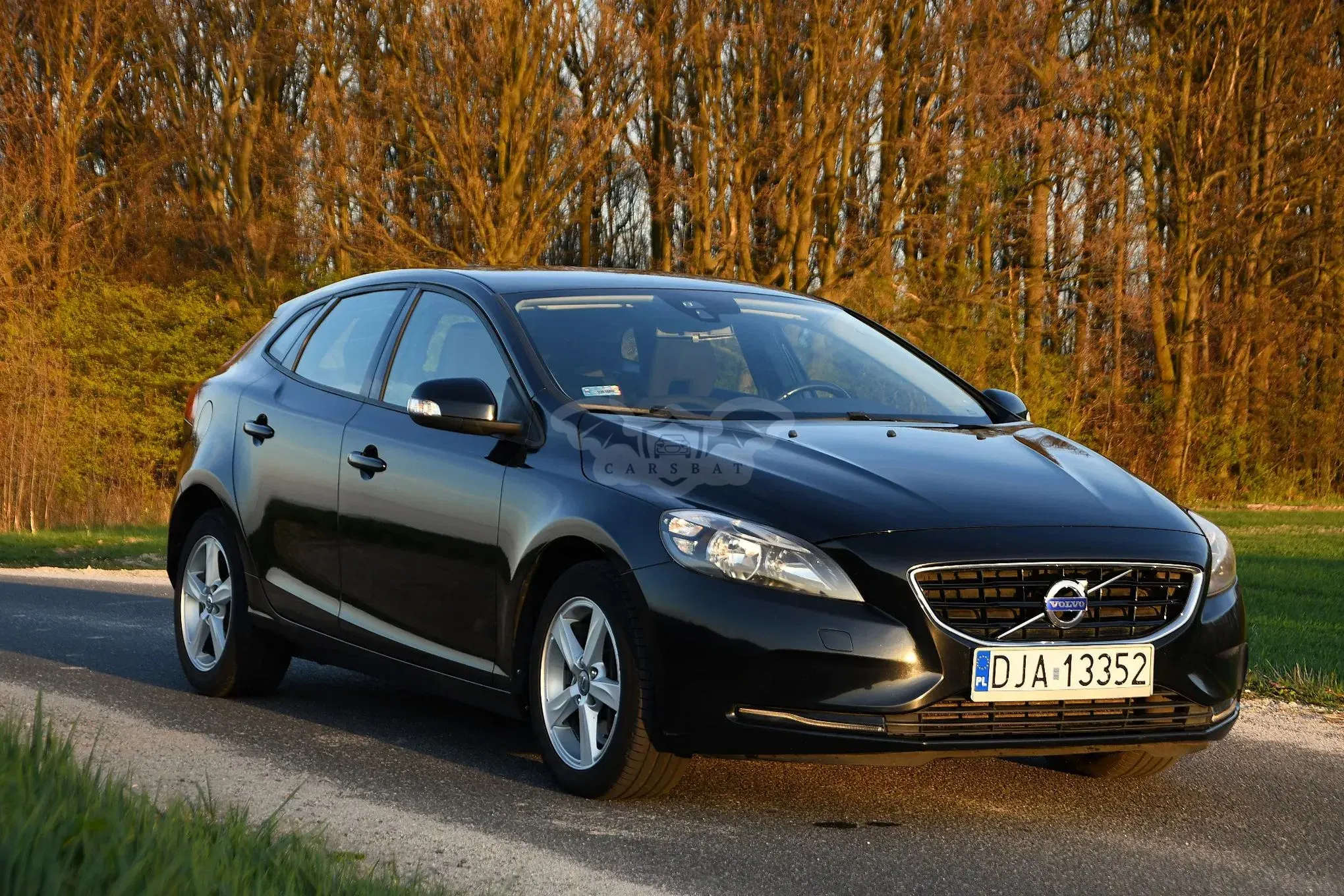 Volvo V40 II D4 Momentum 2014