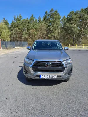 Toyota Hilux 2.4 D-4D Double Cab SR5 4x4 2023