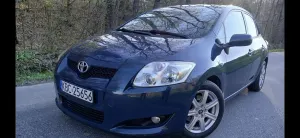 Toyota Auris I 2.0 D-4D Premium 2008