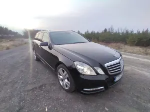 Mercedes-Benz E W212/W207 220 CDI DPF BlueEFFICIENCY 7G-TRONIC Avantgarde 2013
