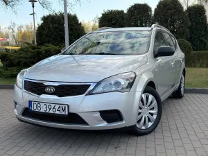Kia Ceed I 1.6 CRDi 90 Vision 2011