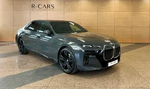 BMW 7 Series G70 740d xDrive mHEV M Sport sport 2023