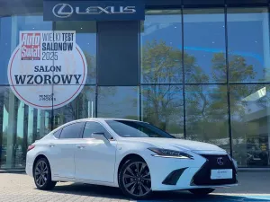 Lexus ES 2021