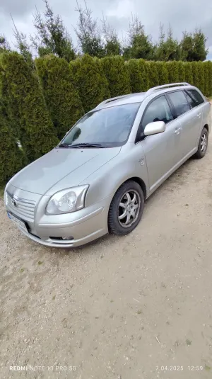 Toyota Avensis I 2.2 D-CAT Team 2006