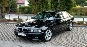 BMW 5 Series E39 525i 2002