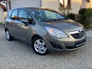 Opel Meriva II 1.4 Active 2011
