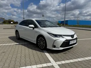 Toyota Corolla Seria E21 1.8 Hybrid Comfort 2019