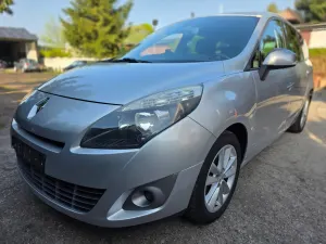 Renault Grand Scenic III Gr 1.4 16V TCE TomTom Edition 2011