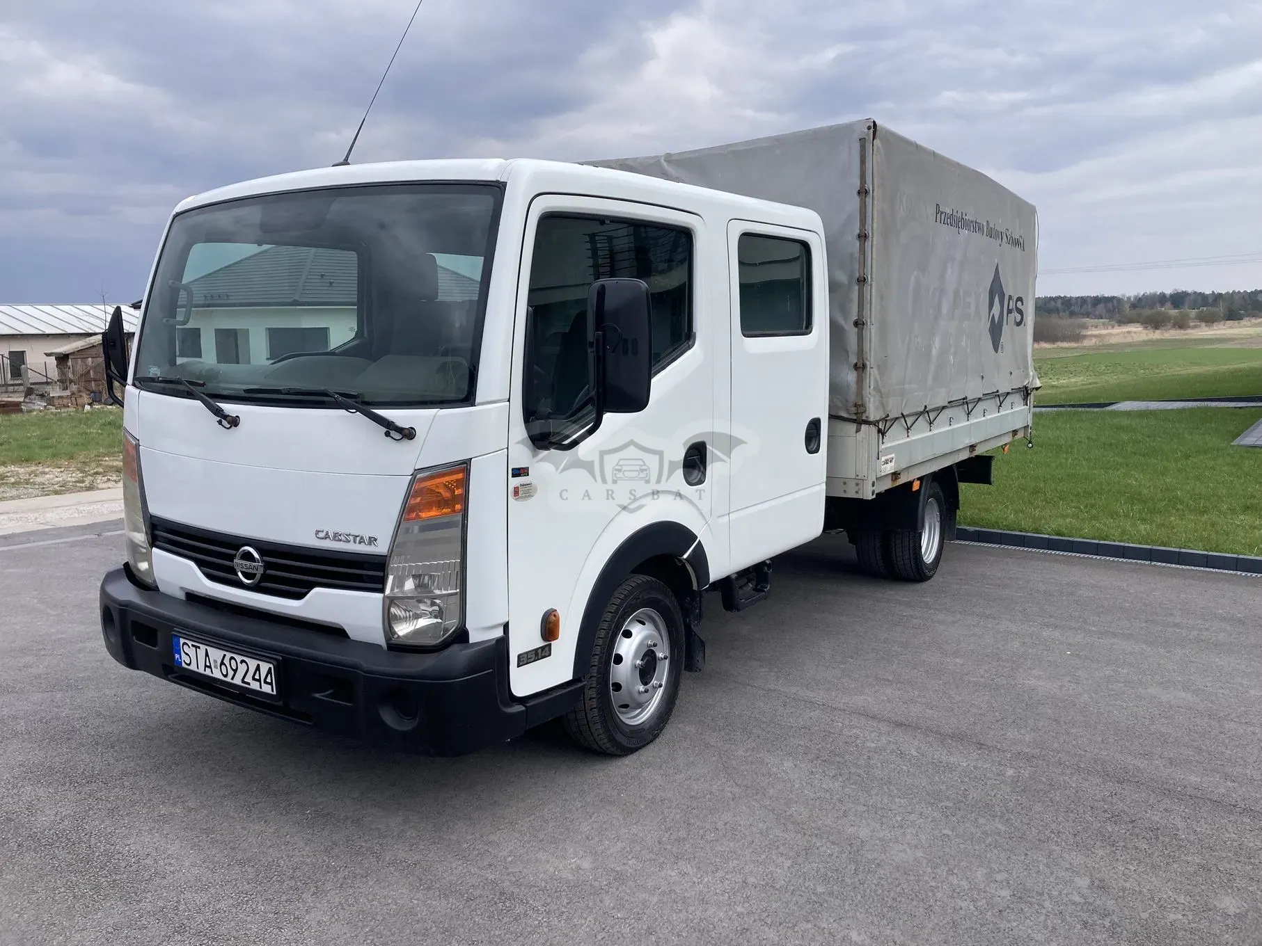 Nissan Cabstar 2013