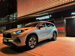 Toyota Highlander 2.5 Hybrid Prestige 2023